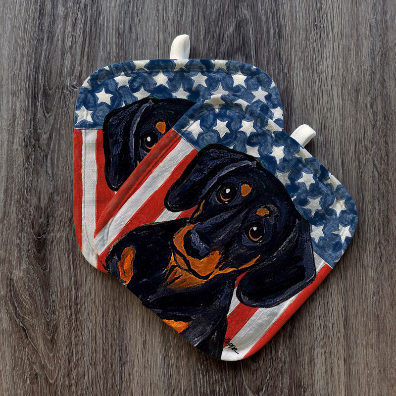 Dachshund Americana Pot Holder Set