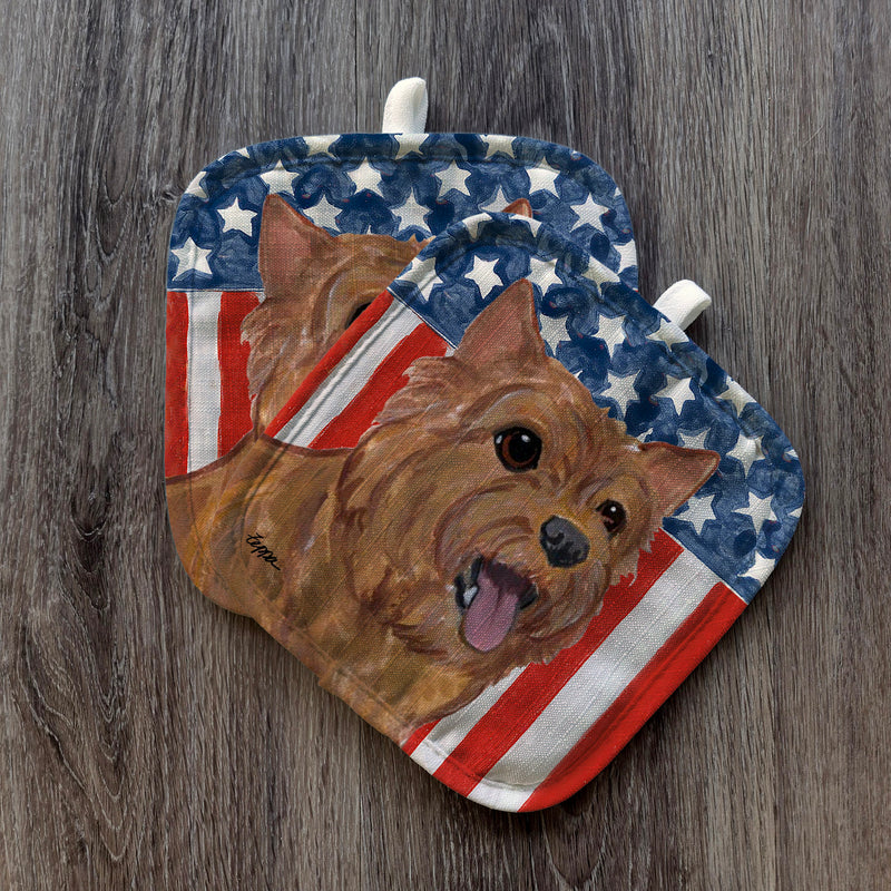 Norwich Terrier Americana Pot Holder Set