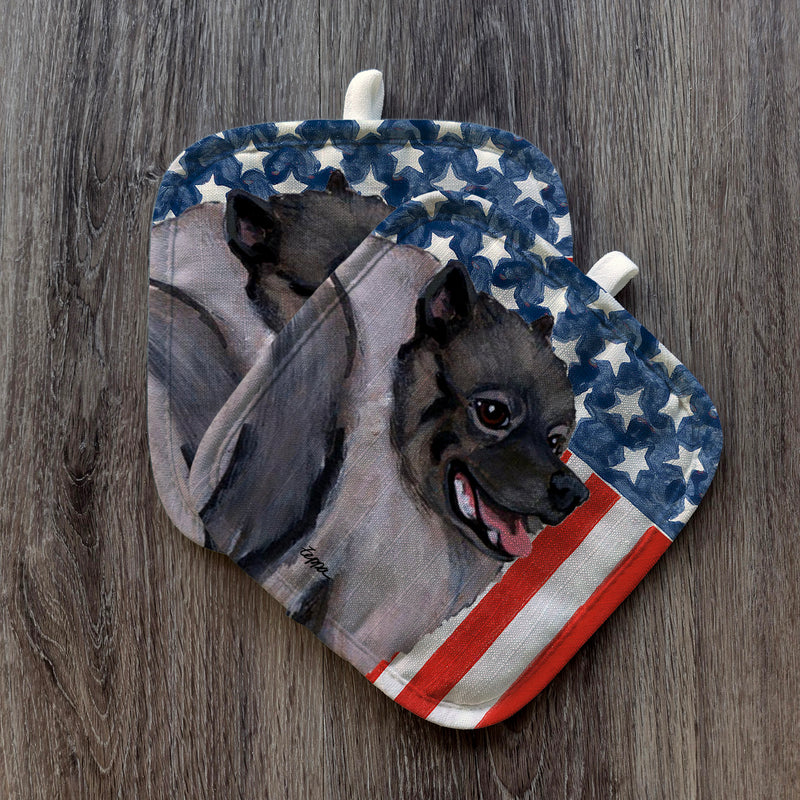 Keeshond  Americana Pot Holder Set