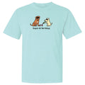 Light blue t-shirt with a graphic of two dogs and 'Dogue de Bordeaux' text on a white background
