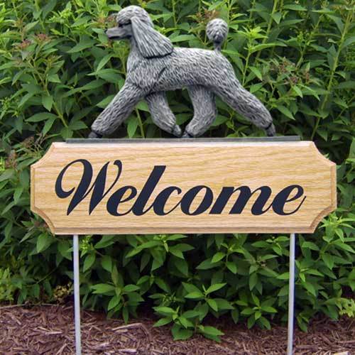 Michael Park Dog In Gait Welcome Stake Poodle