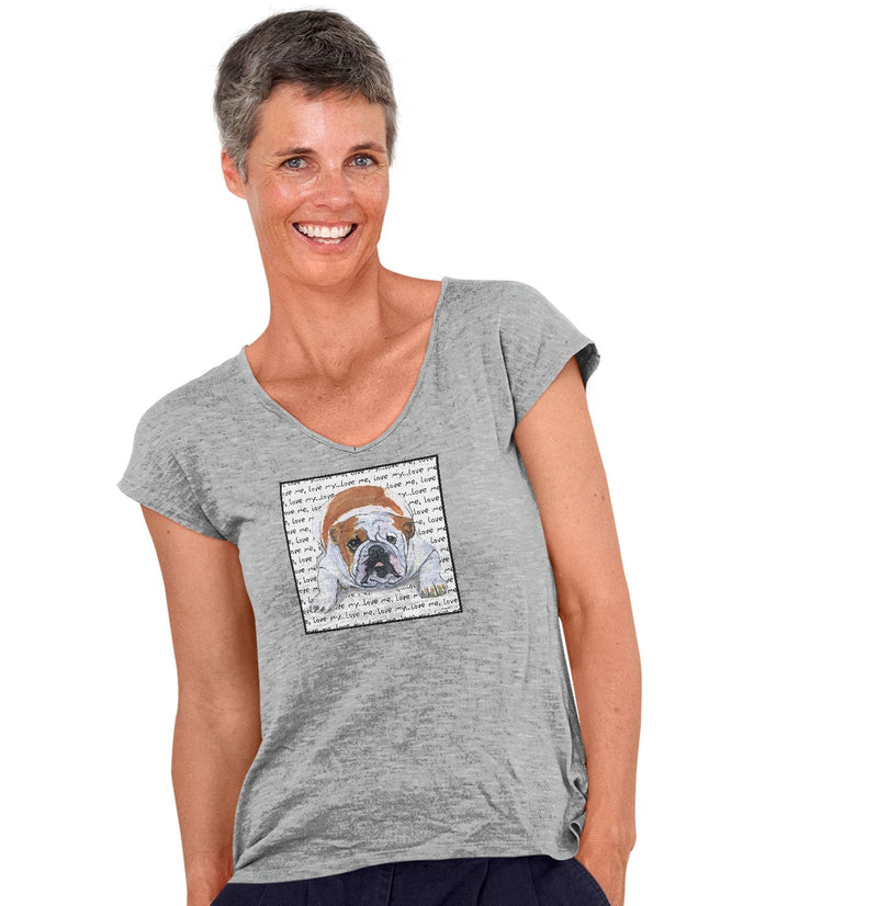 Bulldog Love Text - Women's V-Neck T-Shirt