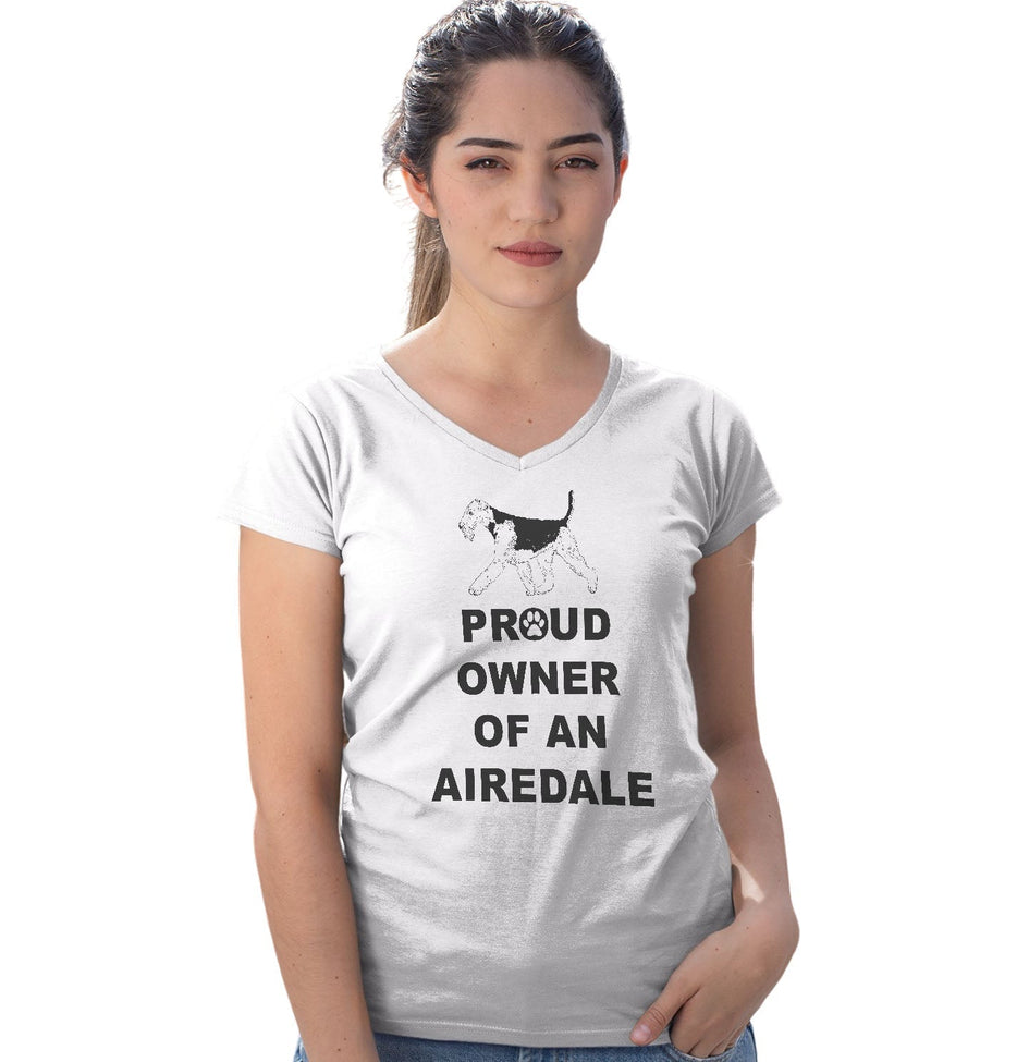 Airedale Terrier Proud Owner - Women's V-Neck T-Shirt
