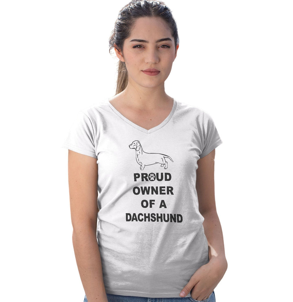 Smooth Dachshund Proud Owner - Women's V-Neck T-Shirt