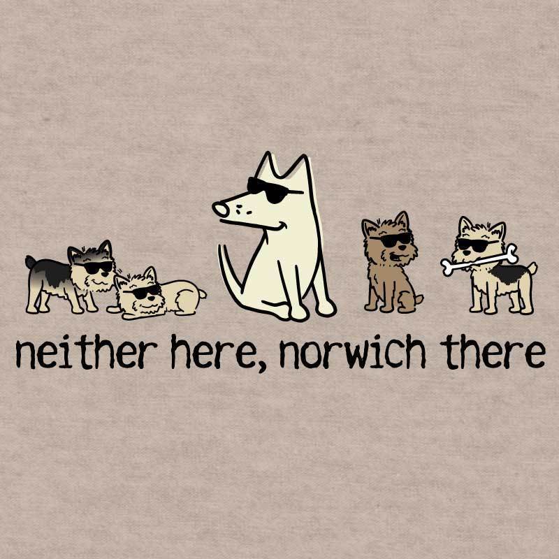 Neither Here, Norwich There - Sweatshirt Pullover Hoodie